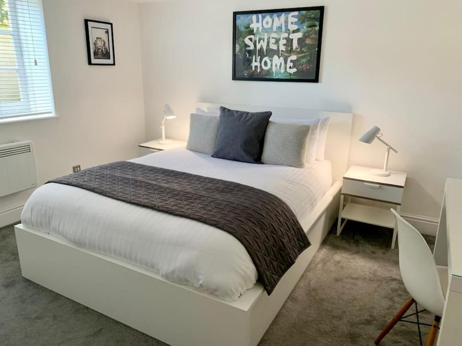 Modern, Period Property With Parking - Located Near Uni, Hospital & Town Centre 雷丁 外观 照片