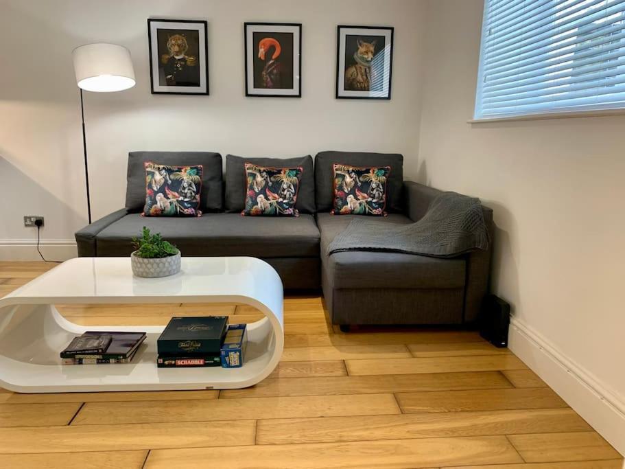 Modern, Period Property With Parking - Located Near Uni, Hospital & Town Centre 雷丁 外观 照片